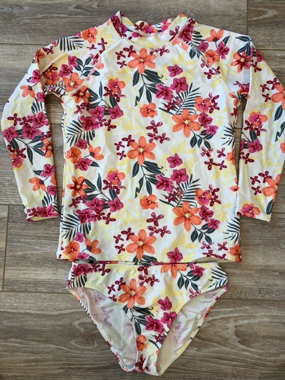 Kids Long-Sleeve Floral Rash Guard Set - White with Orange & Pink Flowers